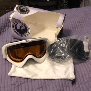 Dragon snowboard goggles